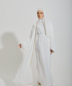 HEERA ABAYA in Off White